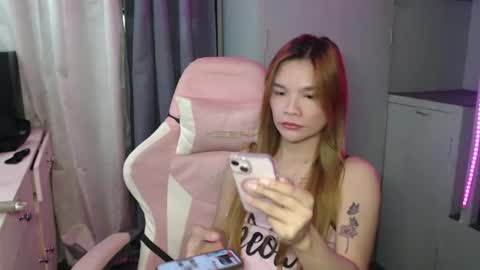 bhee52 online show from November 8, 2025, 8:25 am