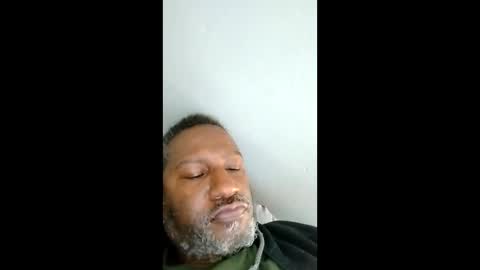 Snapshot of bi582945 chatting on May 1, 2026, 6:23 pm bi582945 online show from May 1, 2026, 6:23 pm