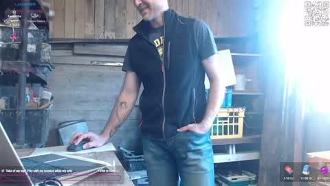 Snapshot of bi_french69 chatting on February 23, 2025, 9:44 am My name is David and if you like public exhibitions you wont be disappointed with me LoL - My favorite vibes is 44 online show from February 23, 2025, 9:44 am