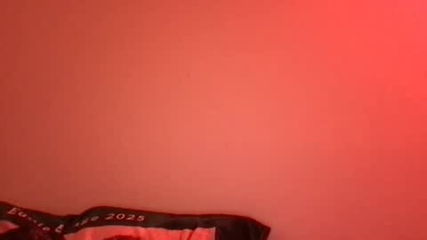 Robbie online show from November 26, 2025, 4:35 am