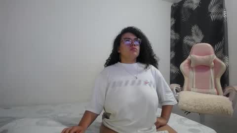 Snapshot of bianca_boobs chatting on December 3, 2025, 10:08 pm Bianca Tuesday to Sunday from 2am to 6am UTC-5 online show from December 3, 2025, 10:08 pm