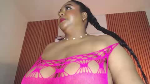 Snapshot of bianca_follerach_ chatting on June 2, 2026, 12:18 pm Bianca Follerach online show from June 2, 2026, 12:18 pm