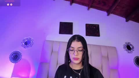  B I A N C A  online show from January 3, 2025, 11:57 am