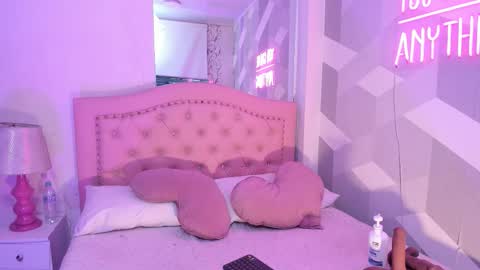 Bianca online show from March 15, 2026, 8:04 pm