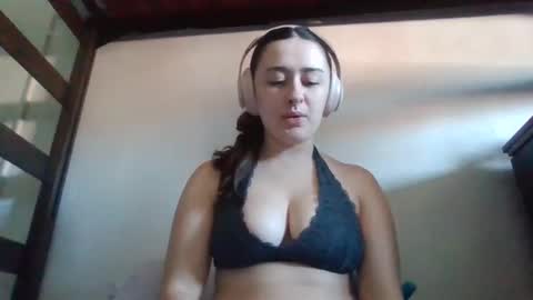 Snapshot of biancaxxx5 chatting on October 13, 2025, 5:57 pm biancaxxx5 online show from October 13, 2025, 5:57 pm