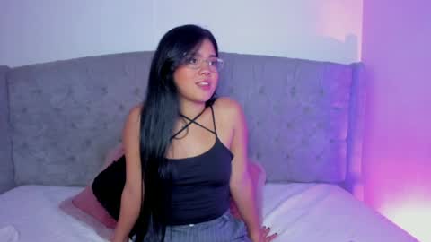 Biannca Diaz online show from April 16, 2026, 1:12 pm