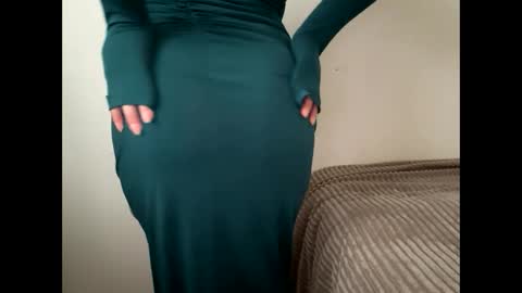 Snapshot of bibiroyce chatting on December 18, 2024, 10:08 am Bibi Royce online show from December 18, 2024, 10:08 am