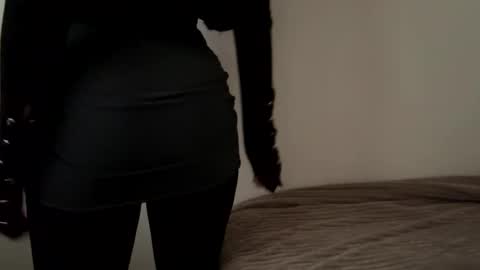 Snapshot of bibiroyce chatting on January 28, 2025, 11:06 am Bibi Royce online show from January 28, 2025, 11:06 am