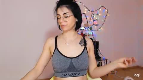 Snapshot of bibitina chatting on May 3, 2026, 2:23 pm innasugarwild online show from May 3, 2026, 2:23 pm