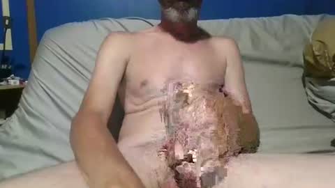 big9inchsnake online show from September 18, 2025, 8:11 pm