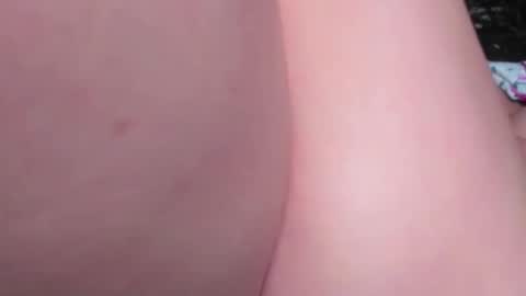 Sophie  Bebe  online show from October 7, 2025, 5:21 pm