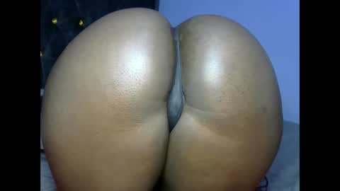 bbw online show from October 27, 2025, 11:58 am