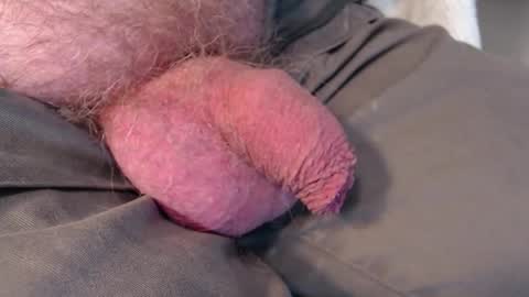 Snapshot of big_bums_4me chatting on October 31, 2025, 5:14 pm Big Bums 4me online show from October 31, 2025, 5:14 pm