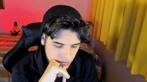 Logan Sprouse online show from April 11, 2026, 1:32 am