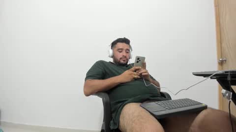 Tommy online show from December 18, 2025, 1:00 am