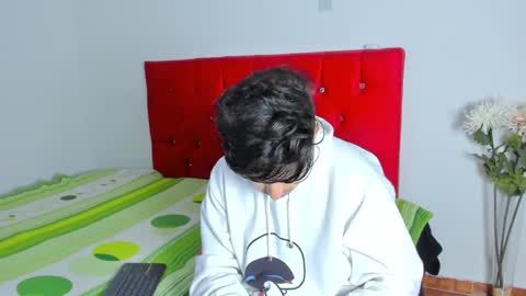 john and cris online show from February 18, 2025, 1:10 am