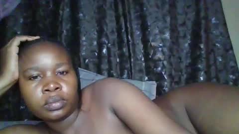 Snapshot of big_diva chatting on April 5, 2026, 5:32 pm big_diva online show from April 5, 2026, 5:32 pm