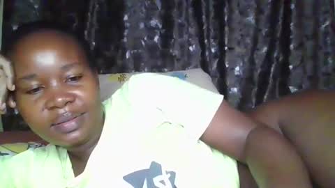 Snapshot of big_diva chatting on April 14, 2026, 3:56 am big_diva online show from April 14, 2026, 3:56 am