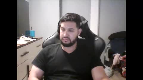 Snapshot of big_latin_boy_full_cum chatting on December 16, 2024, 11:44 am latinBoyHuge online show from December 16, 2024, 11:44 am