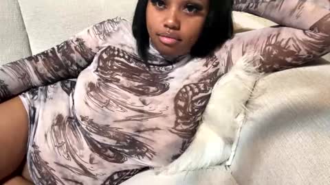 Snapshot of big_lavish chatting on January 4, 2025, 7:24 am Big Lavish online show from January 4, 2025, 7:24 am