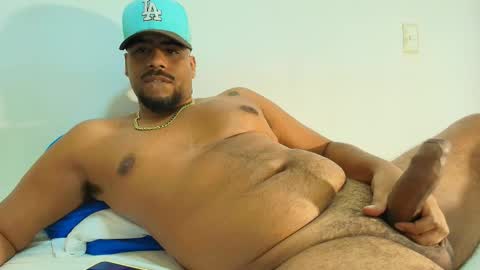 ALEXIS UNIVERSE  IM ON VACATION Ill come after  Kisses for that ass. online show from March 26, 2026, 10:59 pm