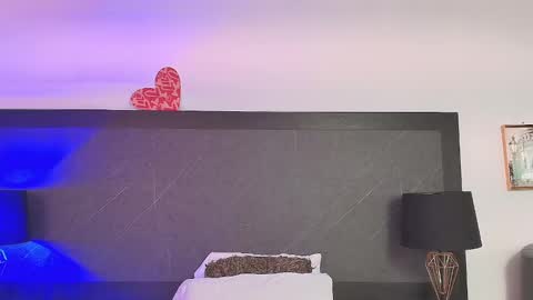 Snapshot of big_tits_in_your_face chatting on December 10, 2024, 1:54 am Tell me Sophia online show from December 10, 2024, 1:54 am