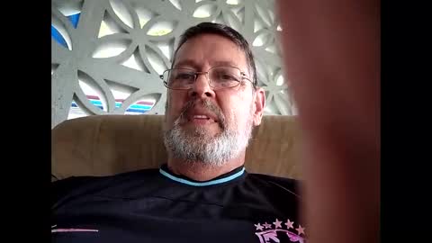 Snapshot of bigal9816192 chatting on December 11, 2024, 3:15 pm bigal9816192 online show from December 11, 2024, 3:15 pm