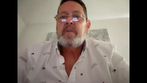 Snapshot of bigal9816192 chatting on December 19, 2024, 5:18 pm bigal9816192 online show from December 19, 2024, 5:18 pm