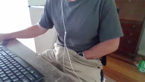 BigandYum9 online show from March 30, 2026, 4:13 am