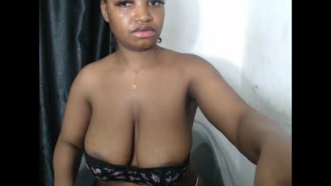 Snapshot of bigassdrip chatting on April 15, 2026, 9:59 pm bigassdrip online show from April 15, 2026, 9:59 pm