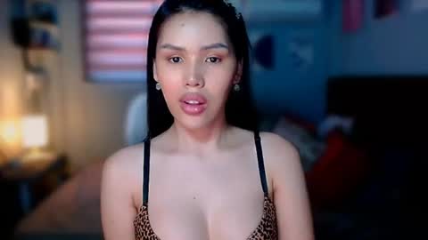 Snapshot of bigassslutdoll chatting on July 20, 2026, 4:05 am Mia online show from July 20, 2026, 4:05 am