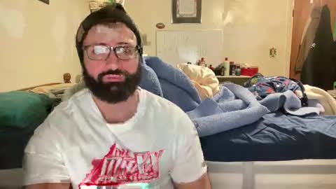 Snapshot of bigbackmuscles1296 chatting on March 27, 2026, 1:33 am Mr. Muscle Monster online show from March 27, 2026, 1:33 am