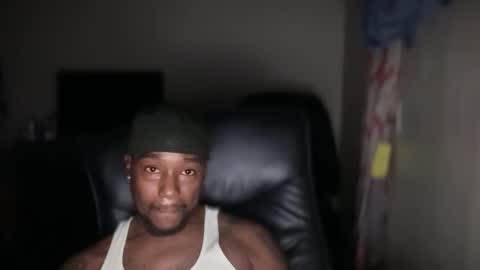 Snapshot of bigbackwoodcali chatting on December 16, 2025, 8:08 am bigbackwoodcali online show from December 16, 2025, 8:08 am