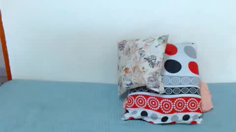 pamela gomez and maria online show from April 1, 2026, 1:41 pm