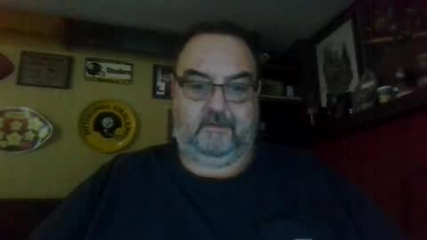 Snapshot of bigbear1971 chatting on December 15, 2024, 2:27 pm bigbear1971 online show from December 15, 2024, 2:27 pm