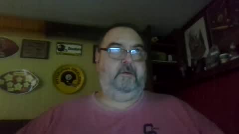 Snapshot of bigbear1971 chatting on December 19, 2024, 1:07 am bigbear1971 online show from December 19, 2024, 1:07 am