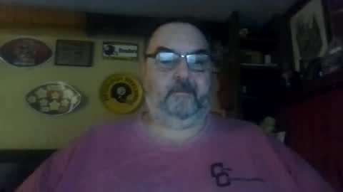 Snapshot of bigbear1971 chatting on December 24, 2024, 3:16 pm bigbear1971 online show from December 24, 2024, 3:16 pm