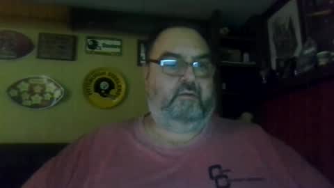 Snapshot of bigbear1971 chatting on January 5, 2025, 1:13 am bigbear1971 online show from January 5, 2025, 1:13 am