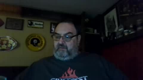 Snapshot of bigbear1971 chatting on January 9, 2025, 8:44 pm bigbear1971 online show from January 9, 2025, 8:44 pm