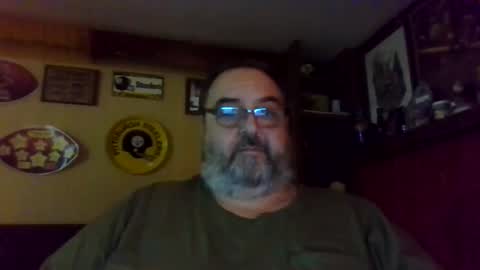 Snapshot of bigbear1971 chatting on January 13, 2025, 8:26 pm bigbear1971 online show from January 13, 2025, 8:26 pm