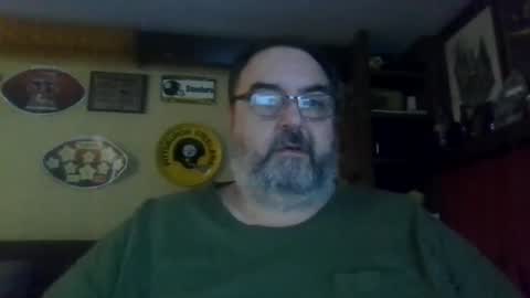 Snapshot of bigbear1971 chatting on January 19, 2025, 1:10 am bigbear1971 online show from January 19, 2025, 1:10 am