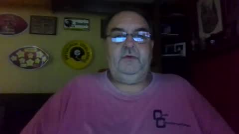 Snapshot of bigbear1971 chatting on September 21, 2025, 11:17 pm bigbear1971 online show from September 21, 2025, 11:17 pm