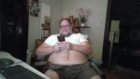 Snapshot of bigbearlittlebear2 chatting on September 13, 2025, 7:30 am Bear Woods online show from September 13, 2025, 7:30 am