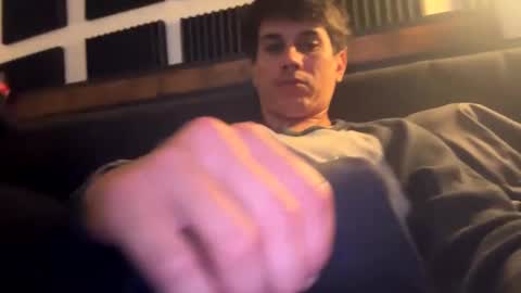 bigben281330 online show from September 25, 2025, 4:11 pm