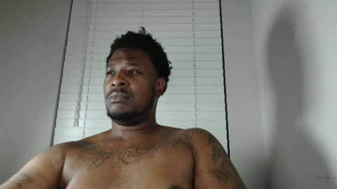 Snapshot of bigblack004 chatting on February 24, 2025, 2:08 am bigblack004 online show from February 24, 2025, 2:08 am