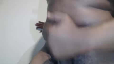 Snapshot of bigblack004 chatting on March 15, 2026, 4:40 am bigblack004 online show from March 15, 2026, 4:40 am