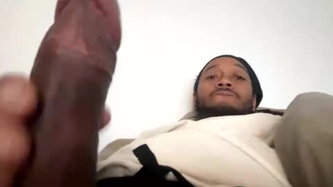 Snapshot of bigblkdick4wife2 chatting on April 27, 2026, 12:47 pm Bbc4mywife online show from April 27, 2026, 12:47 pm