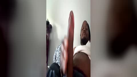 Snapshot of bigblkdick4wife2 chatting on May 27, 2026, 11:40 am Bbc4mywife online show from May 27, 2026, 11:40 am