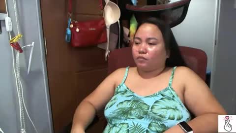 bigboobslyn online show from March 1, 2026, 5:04 pm