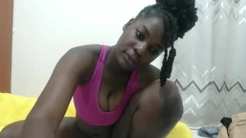 Snapshot of bigboobys123 chatting on September 10, 2025, 12:05 pm bigboobys123 online show from September 10, 2025, 12:05 pm